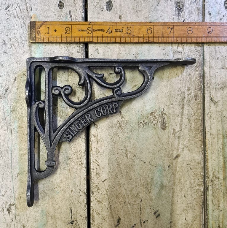 Shelf Bracket SINGER CORP Cast Antique Iron 180mm x 200mm